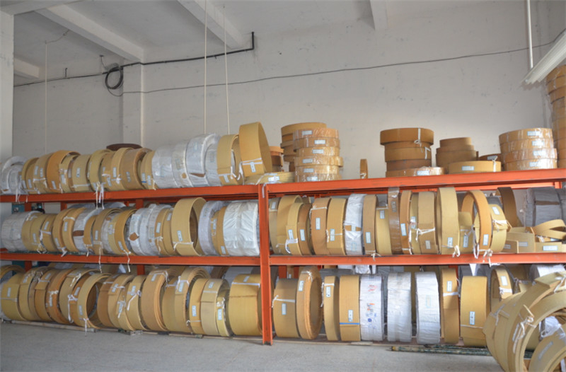 Ningbo Xinyan Friction Materials Co., Ltd. línea de producción del fabricante